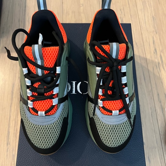 🥵🔥Luxury DIOR Sneaker 💯authentic - Picture 2 of 5